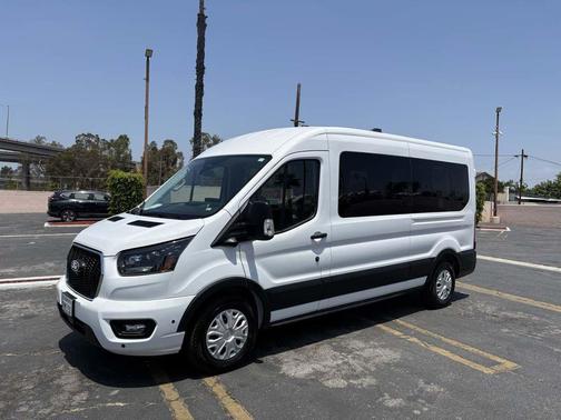 Oxford White 2026 Ford Transit-350 XLT