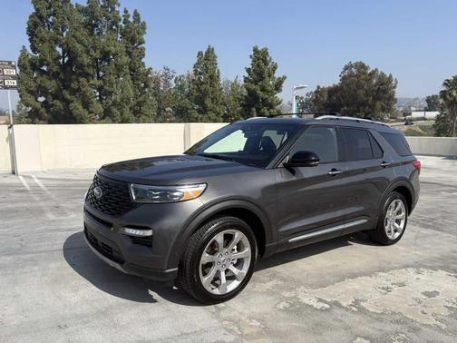 Magnetic Metallic 2020 Ford Explorer Platinum