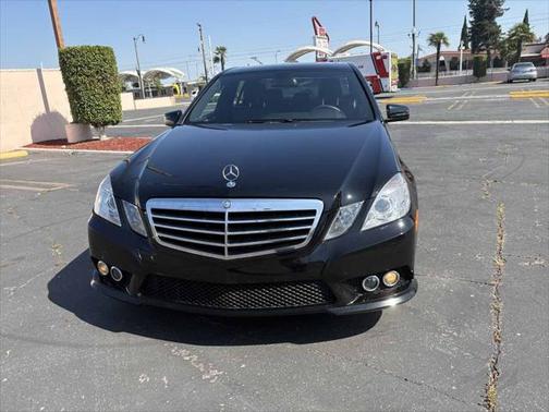2010 Mercedes-Benz E-Class Luxury