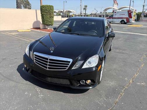 2010 Mercedes-Benz E-Class Luxury