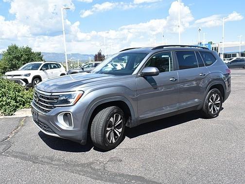 2025 Volkswagen Atlas 2.0T SE