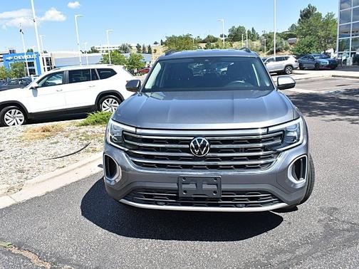 2025 Volkswagen Atlas 2.0T SE