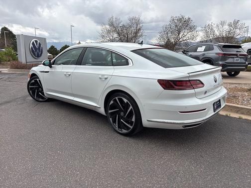 Opal White Pearl Effect 2023 Volkswagen Arteon 2.0T SEL Premium R-Line