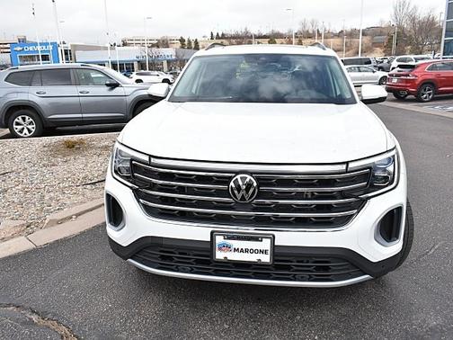 2025 Volkswagen Atlas 2.0T SE