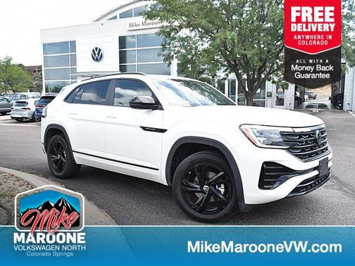 2025 Volkswagen Atlas Cross Sport 2.0T SEL R-Line Black