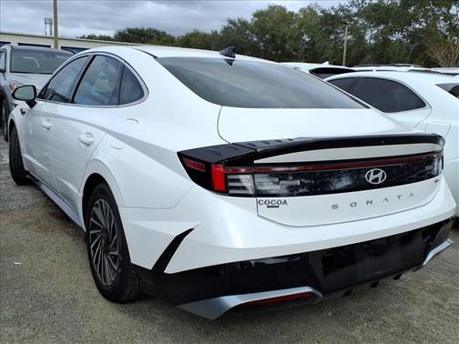 2024 Hyundai SONATA Hybrid SE