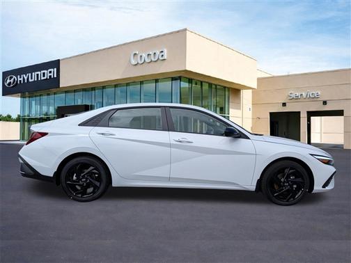 2026 Hyundai ELANTRA Sport