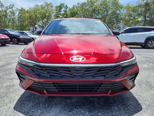 2025 Hyundai ELANTRA Sport