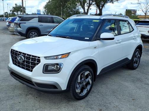 2026 Hyundai VENUE SEL
