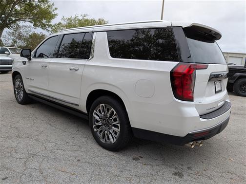 2024 GMC Yukon XL Denali Ultimate