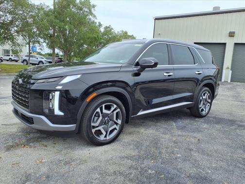 2025 Hyundai PALISADE SEL Premium