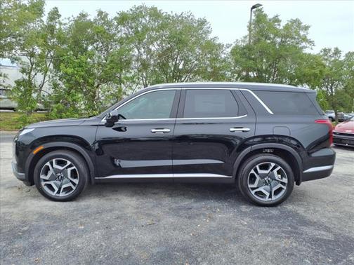 2025 Hyundai PALISADE SEL Premium