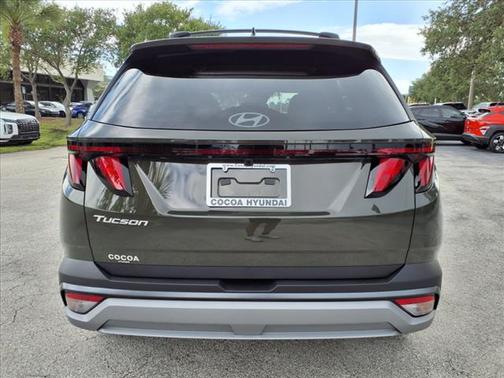 2025 Hyundai TUCSON SEL