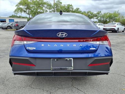 2025 Hyundai ELANTRA HEV Blue