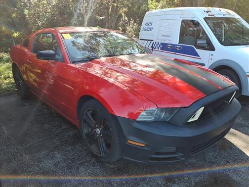 2014 Ford Mustang V6