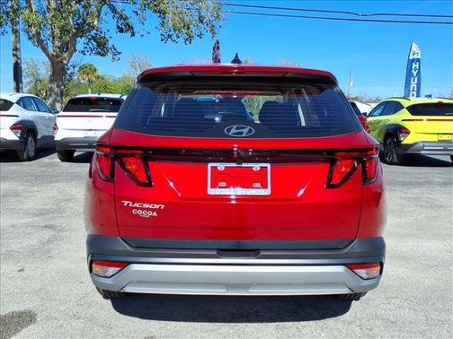 2026 Hyundai TUCSON SE