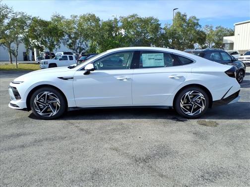 2026 Hyundai SONATA SEL