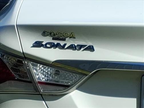 2014 Hyundai SONATA Hybrid Limited