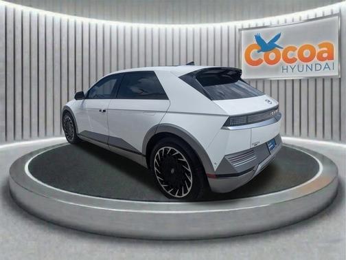 Atlas White 2024 Hyundai IONIQ 5 Limited