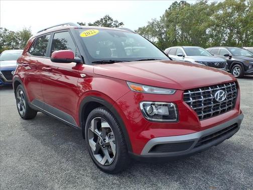 2022 Hyundai VENUE SEL