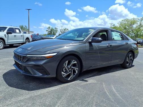 2025 Hyundai ELANTRA Sport