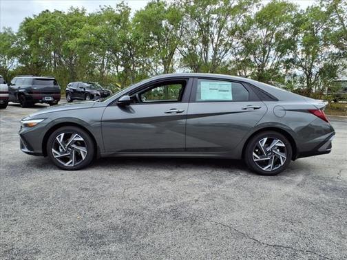 2025 Hyundai ELANTRA Sport