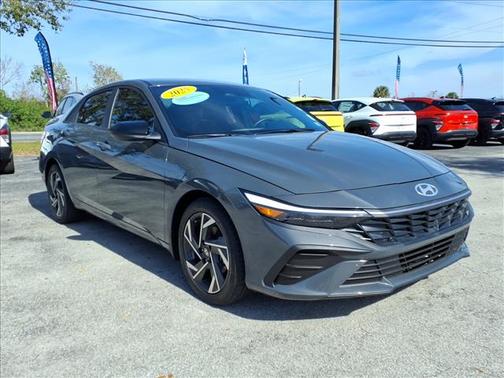 2025 Hyundai ELANTRA Sport