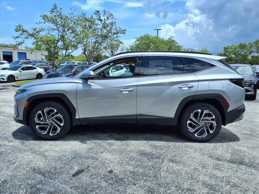 2025 Hyundai TUCSON Hybrid Limited