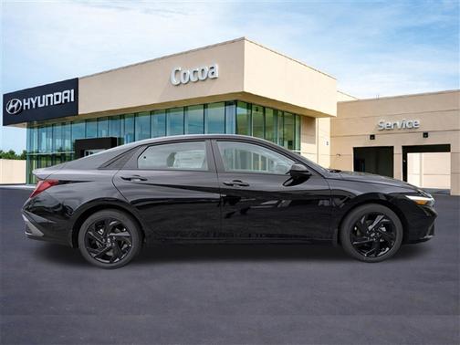 2026 Hyundai ELANTRA Sport