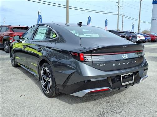 2026 Hyundai SONATA SEL