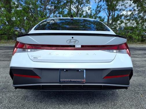 2025 Hyundai ELANTRA Sport