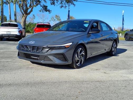 2025 Hyundai ELANTRA Sport