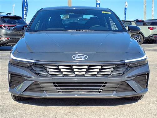 2025 Hyundai ELANTRA Sport