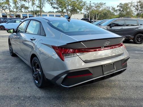 2026 Hyundai ELANTRA HEV SEL Sport