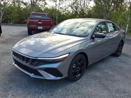 2026 Hyundai ELANTRA HEV SEL Sport