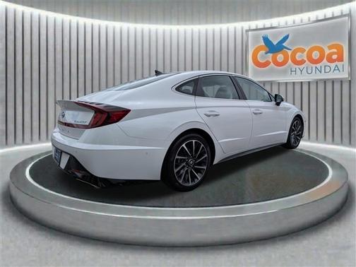 2023 Hyundai SONATA Limited