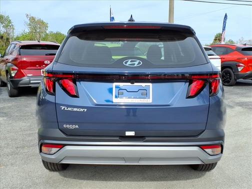 2026 Hyundai TUCSON SE