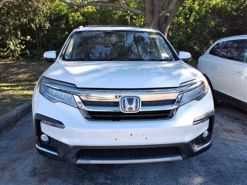 2019 Honda Pilot Touring 8-Passenger