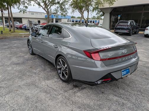 Hampton Gray 2023 Hyundai SONATA SEL Plus