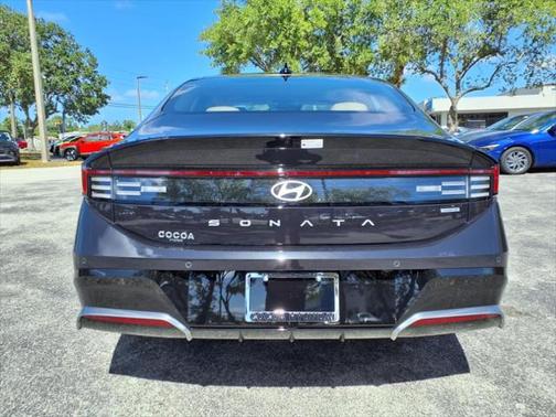 2025 Hyundai SONATA Hybrid Limited