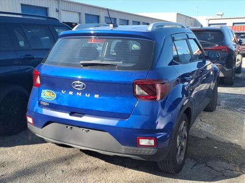 2024 Hyundai VENUE Limited