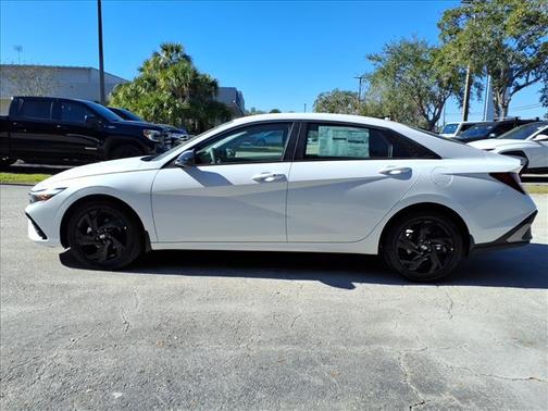 2026 Hyundai ELANTRA Sport