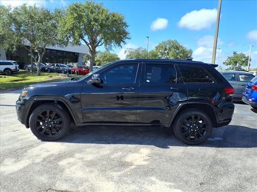 2018 Jeep Grand Cherokee Altitude