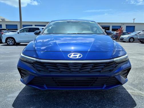 2025 Hyundai ELANTRA Sport