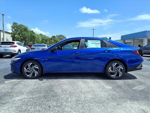 2025 Hyundai ELANTRA Sport