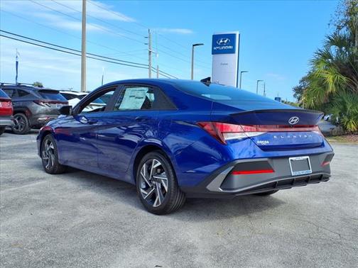 2025 Hyundai ELANTRA Sport