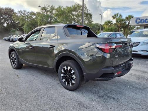 2025 Hyundai SANTA CRUZ SEL Activity