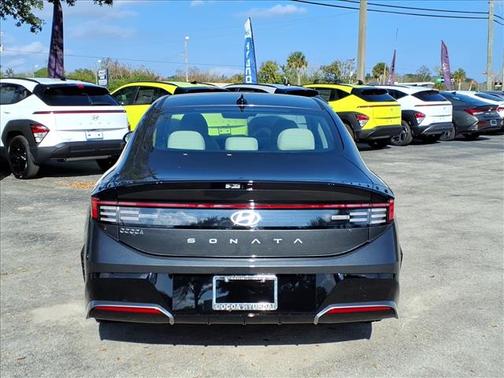 2026 Hyundai SONATA SEL