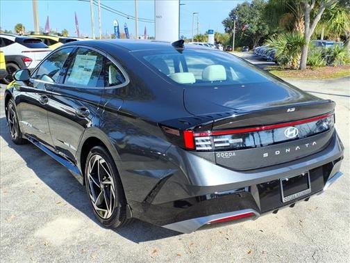 2026 Hyundai SONATA SEL