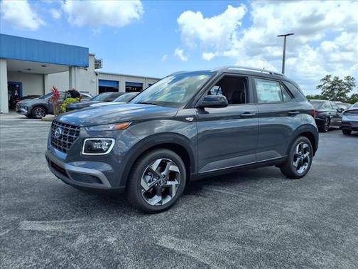 2025 Hyundai VENUE Limited